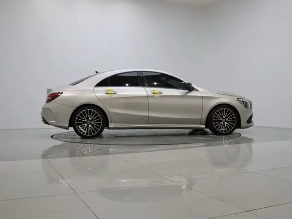 Mercedes-Benz CLA 2017