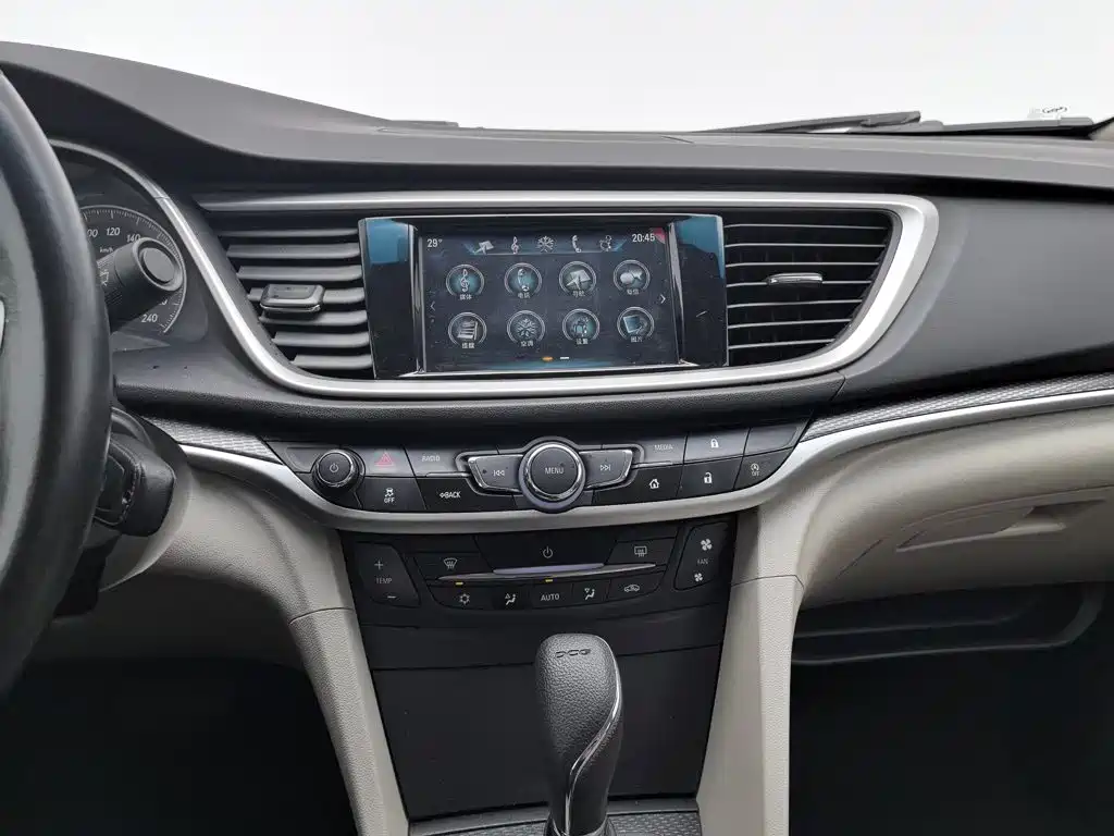 Buick Excelle GT 2019 — фото 12
