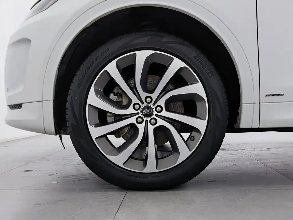 Land Rover Discovery Sport 2020 — фото 17