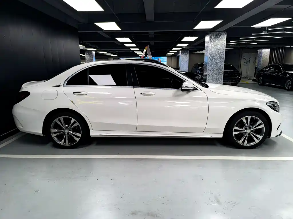 Mercedes-Benz C-Class 2016
