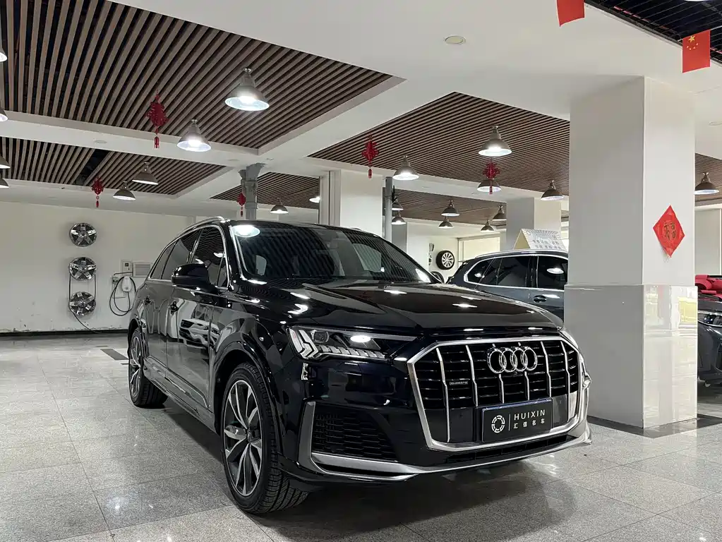 Audi Q7 2020 — фото 3