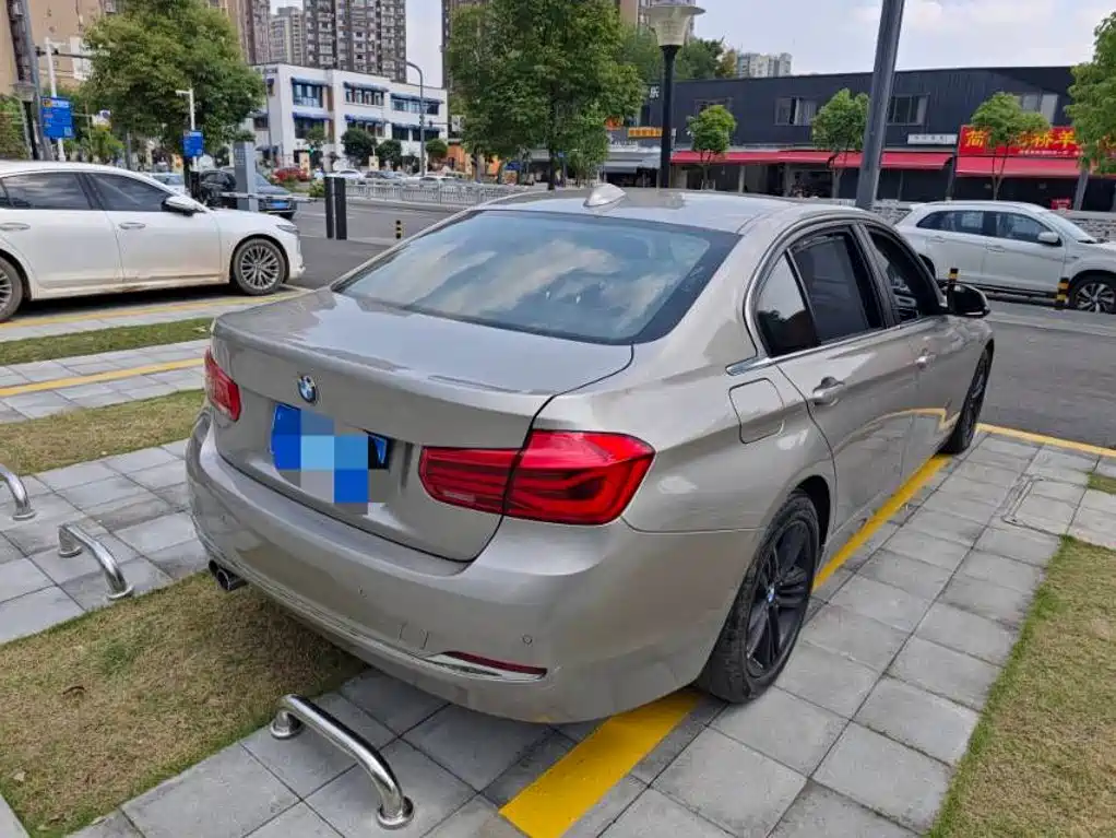 BMW 3 Series 2017
