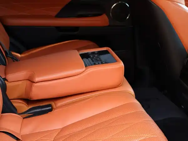 Lexus LX 2019