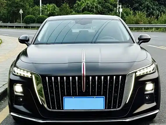 Hongqi H5 2024 — фото 2