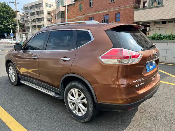 Nissan X-Trail 2014