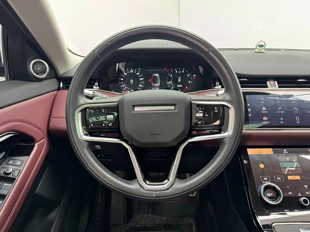 Land Rover Evoque 2022 — фото 17