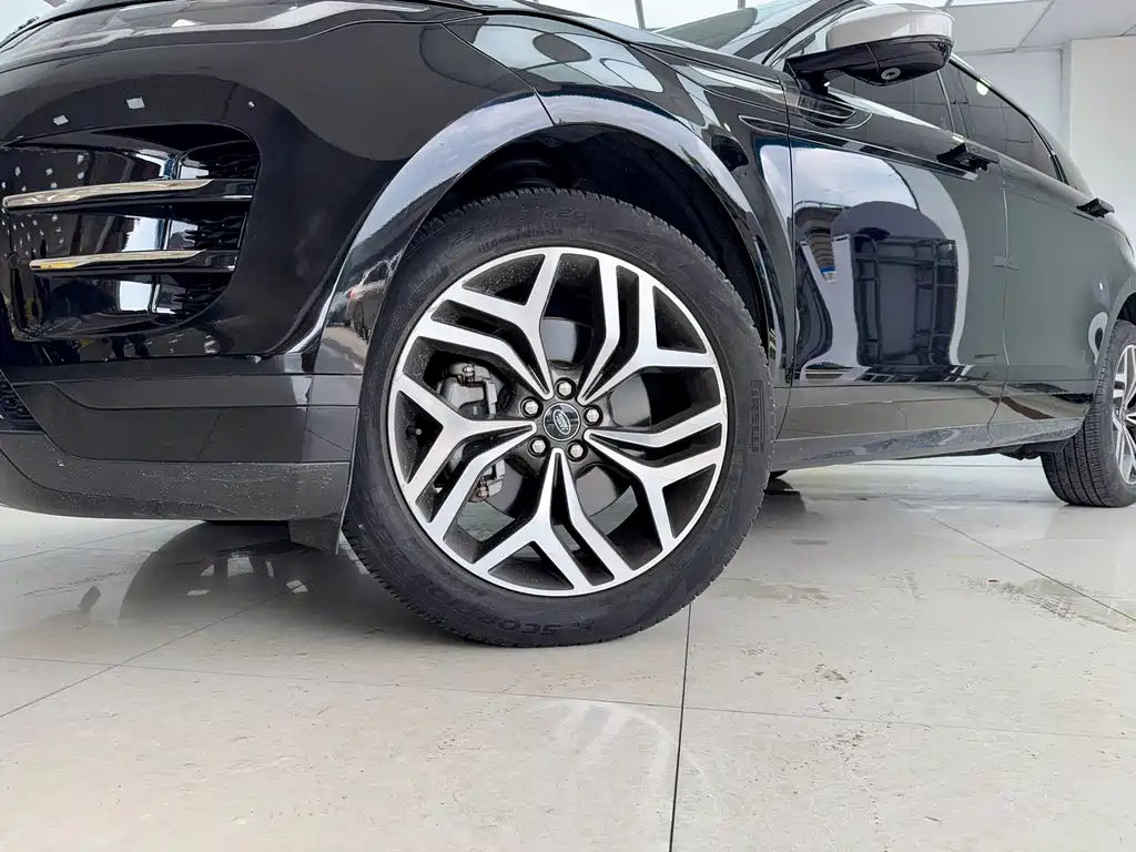 Land Rover Evoque 2022 — фото 20