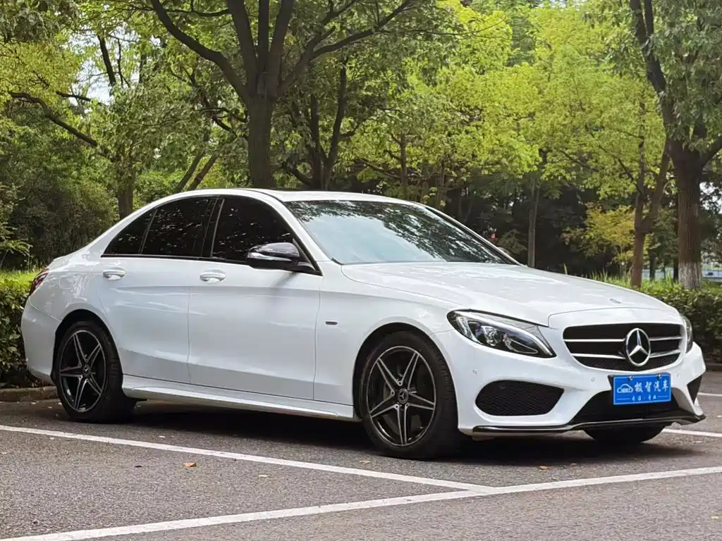 Mercedes-Benz C-Class 2018