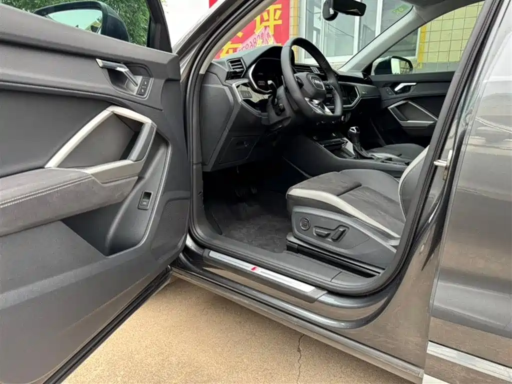 Audi Q3 2022