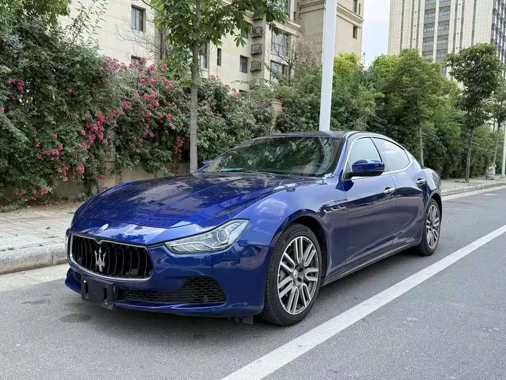 Maserati Ghibli 2017 — фото 3