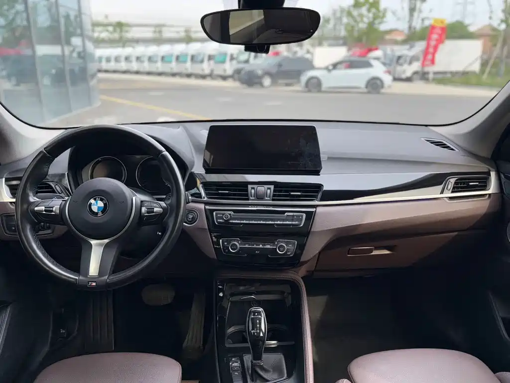 BMW X1 2021 — фото 10