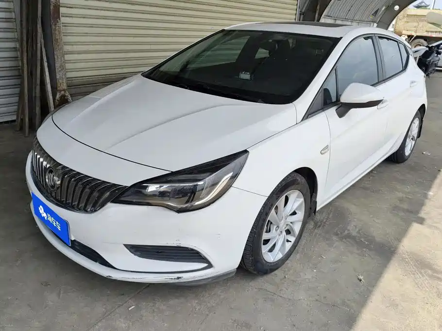 Buick Verano 2018 — фото 1