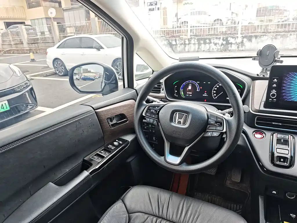 Honda Odyssey 2023 — фото 10