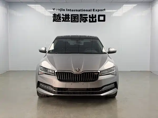 Skoda Superb 2023