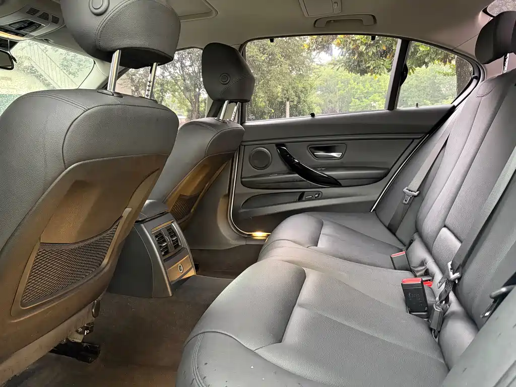 BMW 3 Series 2016
