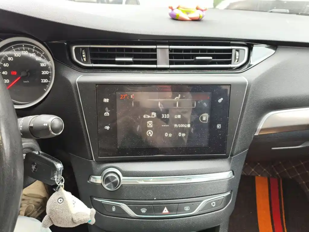 Peugeot 408 2016