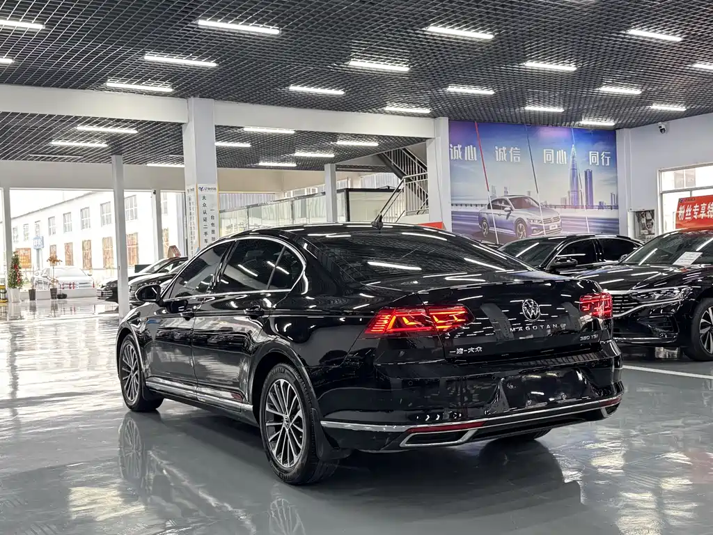 Volkswagen Magotan 2021