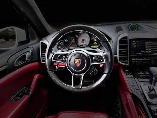 Porsche Cayenne 2015
