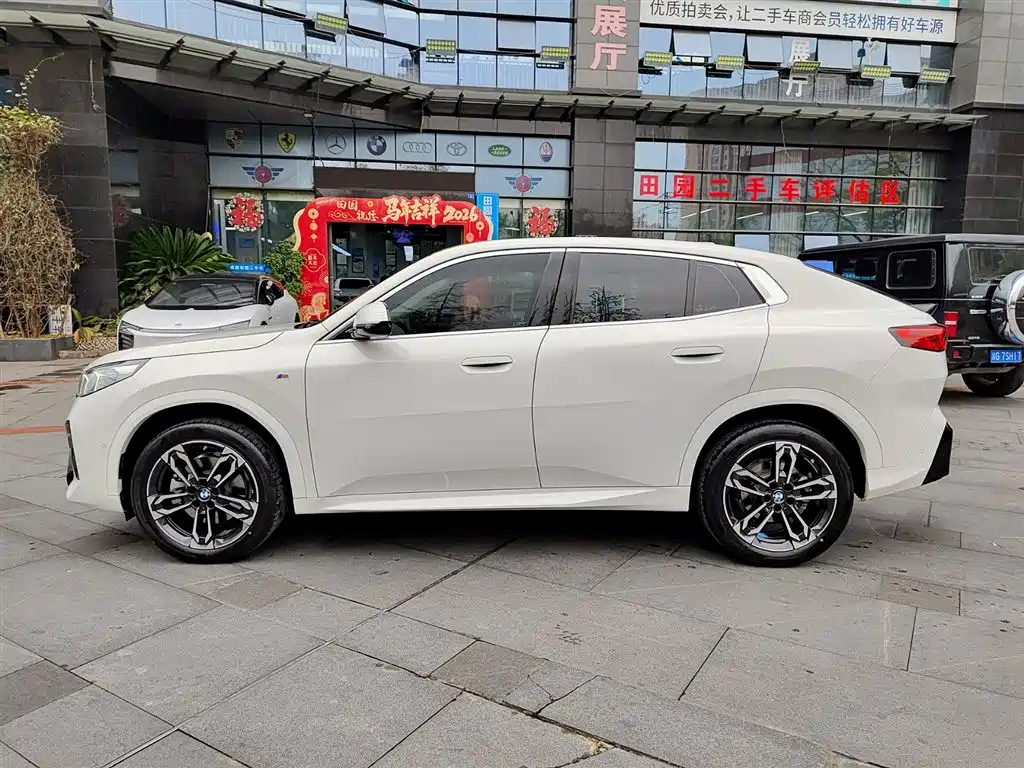 BMW X2 2025 — фото 3