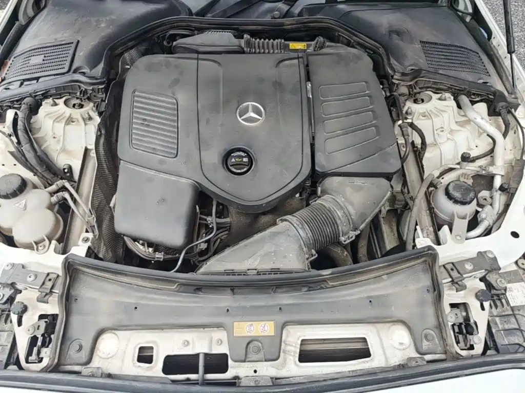 Mercedes-Benz C-Class 2023 — фото 20