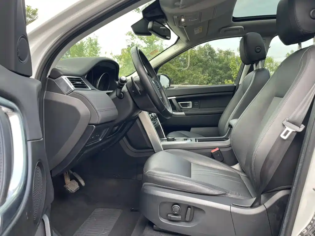 Land Rover Discovery Sport 2019 — фото 12
