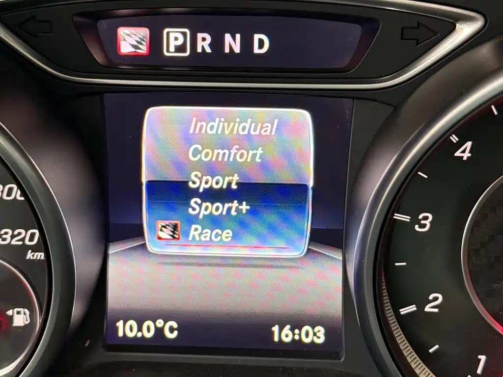 Mercedes-Benz A-Class AMG 2018 — фото 10