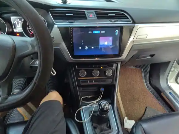 Volkswagen Touran 2016