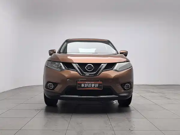 Nissan X-Trail 2015