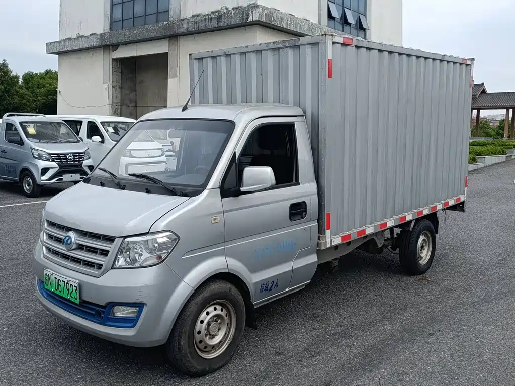 Ruichi EC31 2024