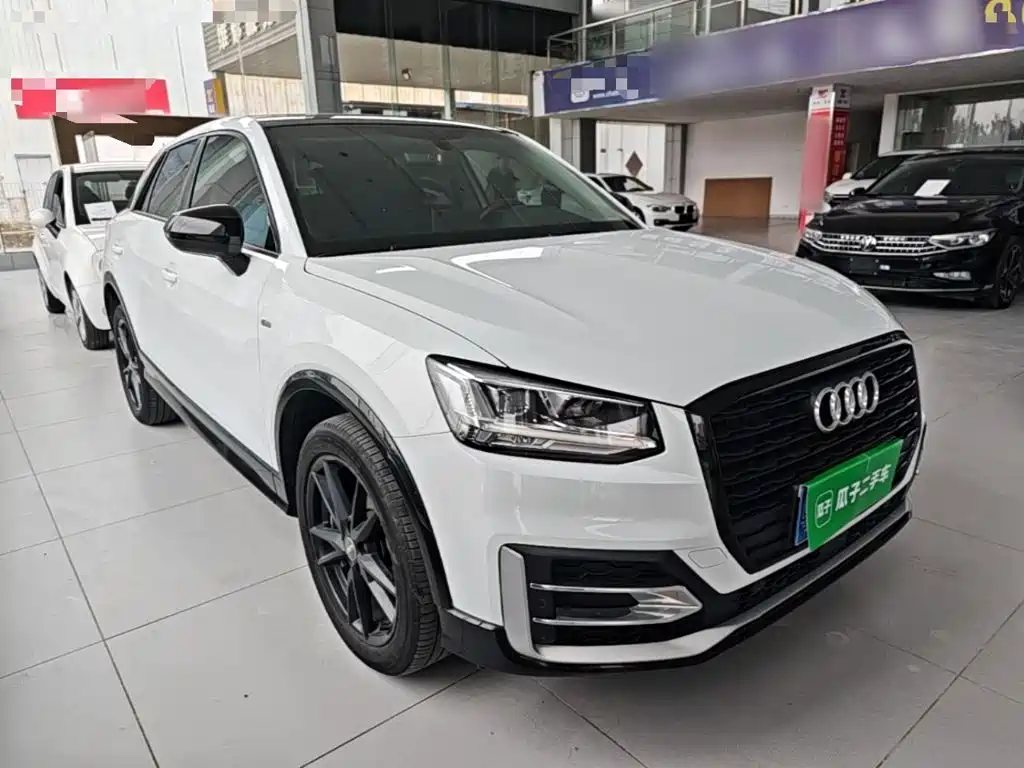 Audi Q2L 2021
