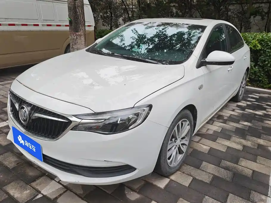 Buick Excelle 2020 — фото 1