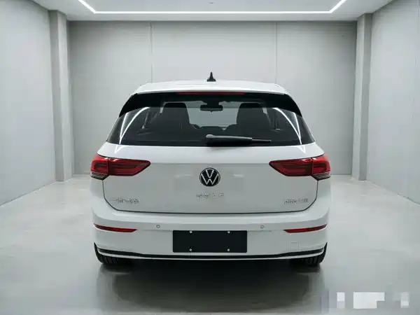 Volkswagen Golf 2022