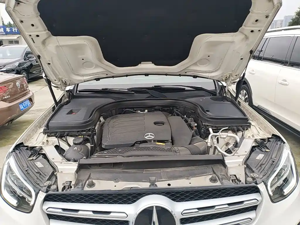 Mercedes-Benz GLC 2020 — фото 20