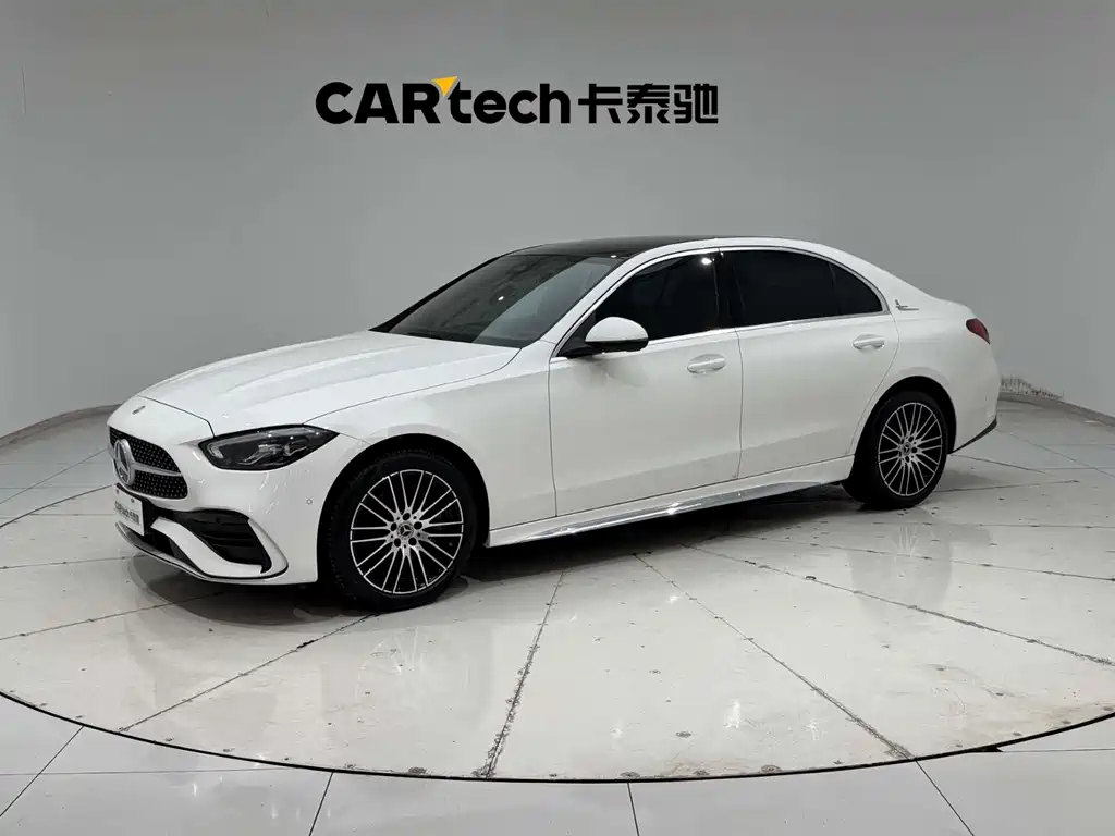 Mercedes-Benz C-Class 2024 — фото 1