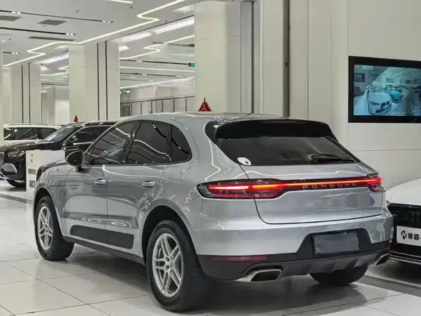 Porsche Macan 2020