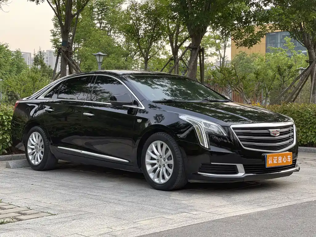 Cadillac XTS 2018 — фото 3