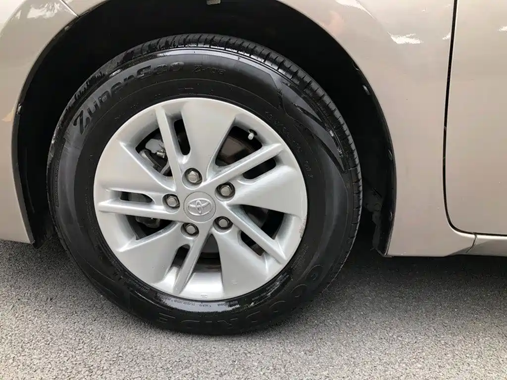 Toyota Corolla 2016 — фото 14