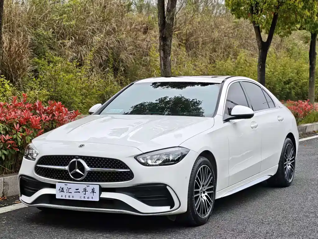 Mercedes-Benz C-Class 2023 — фото 1