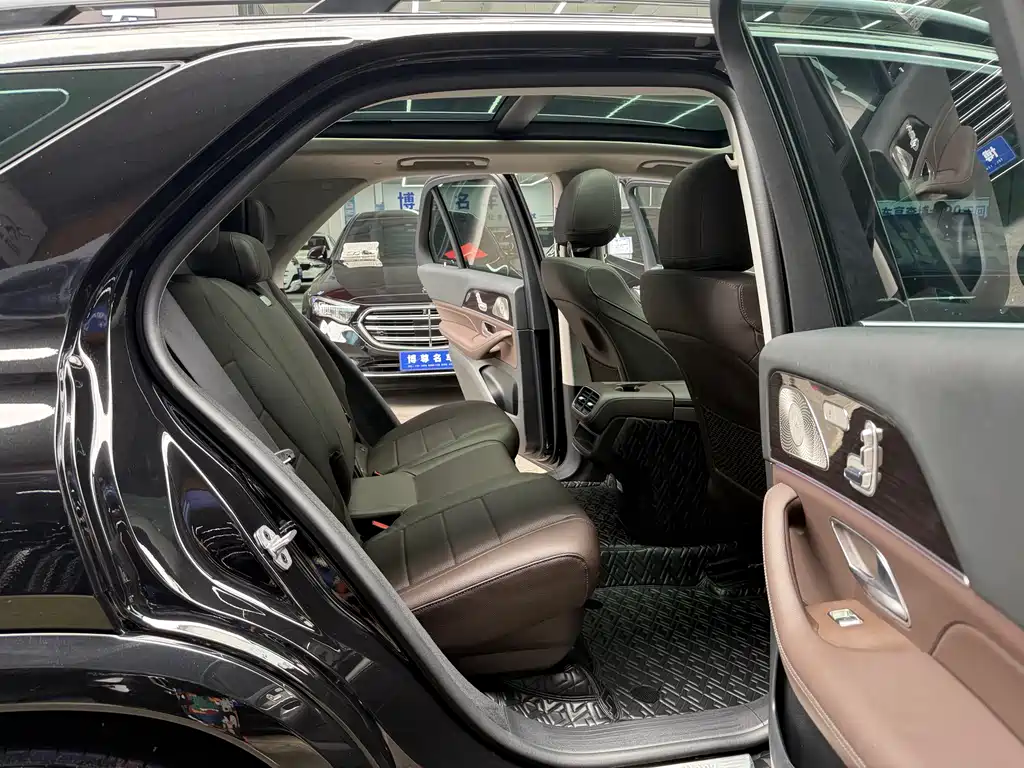 Mercedes-Benz GLE 2022 — фото 13