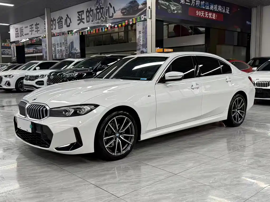 BMW 3 Series 2023