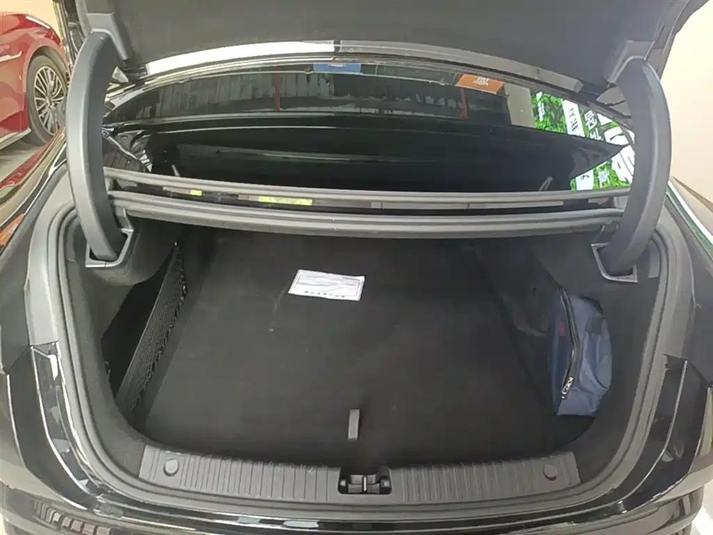 BYD Seal 07 DM-i 2025 — фото 19