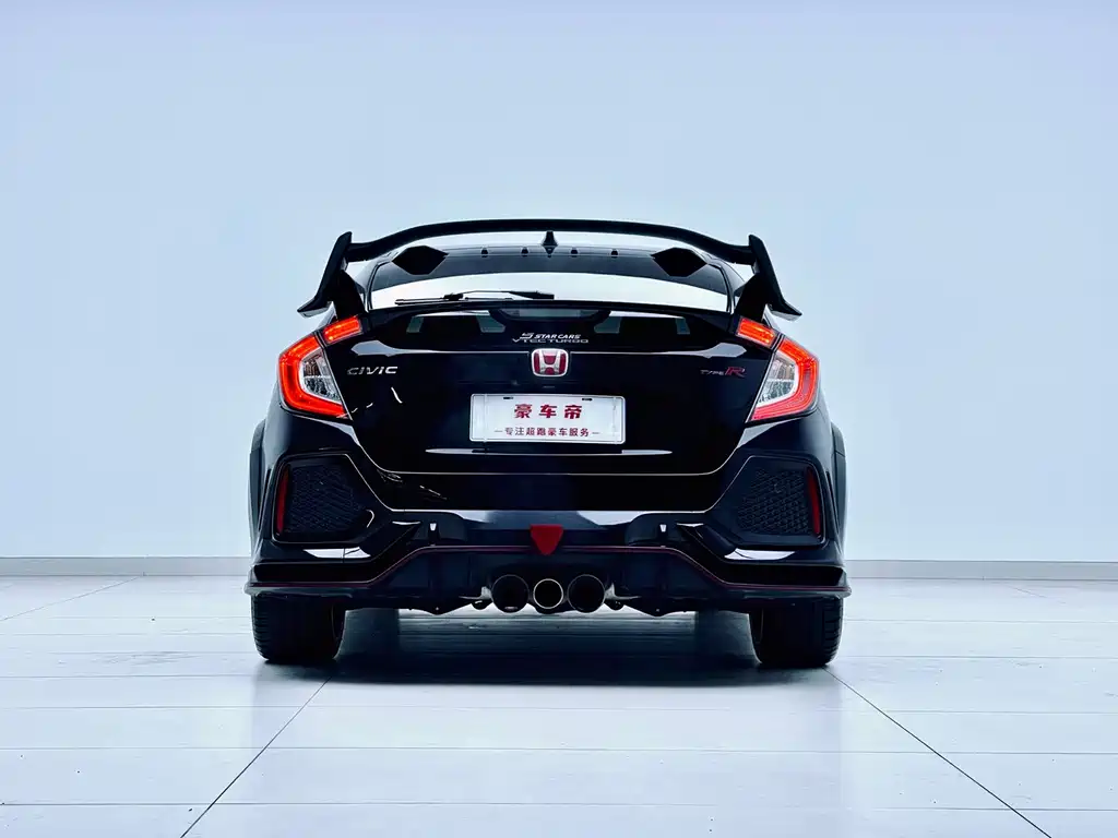 Honda Civic 2018 — фото 5