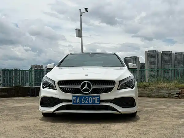 Mercedes-Benz CLA 2018