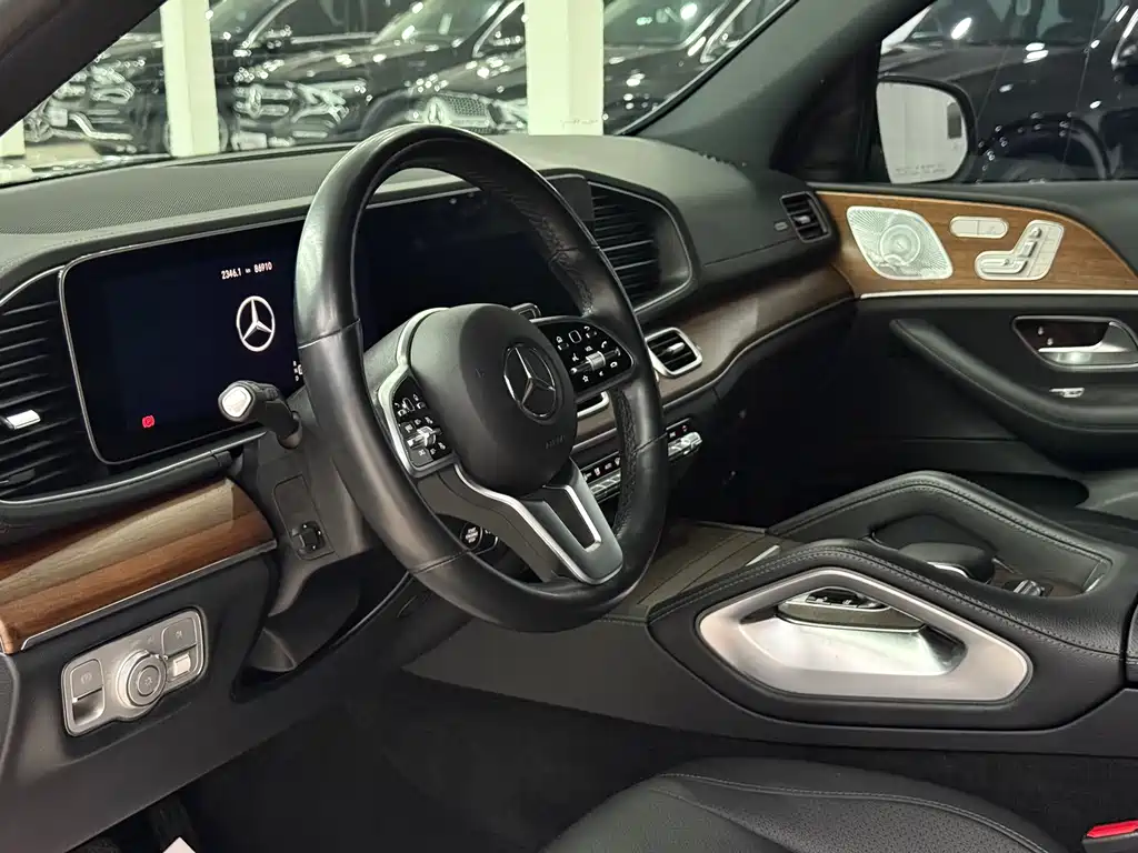 Mercedes-Benz GLS 2020 — фото 17