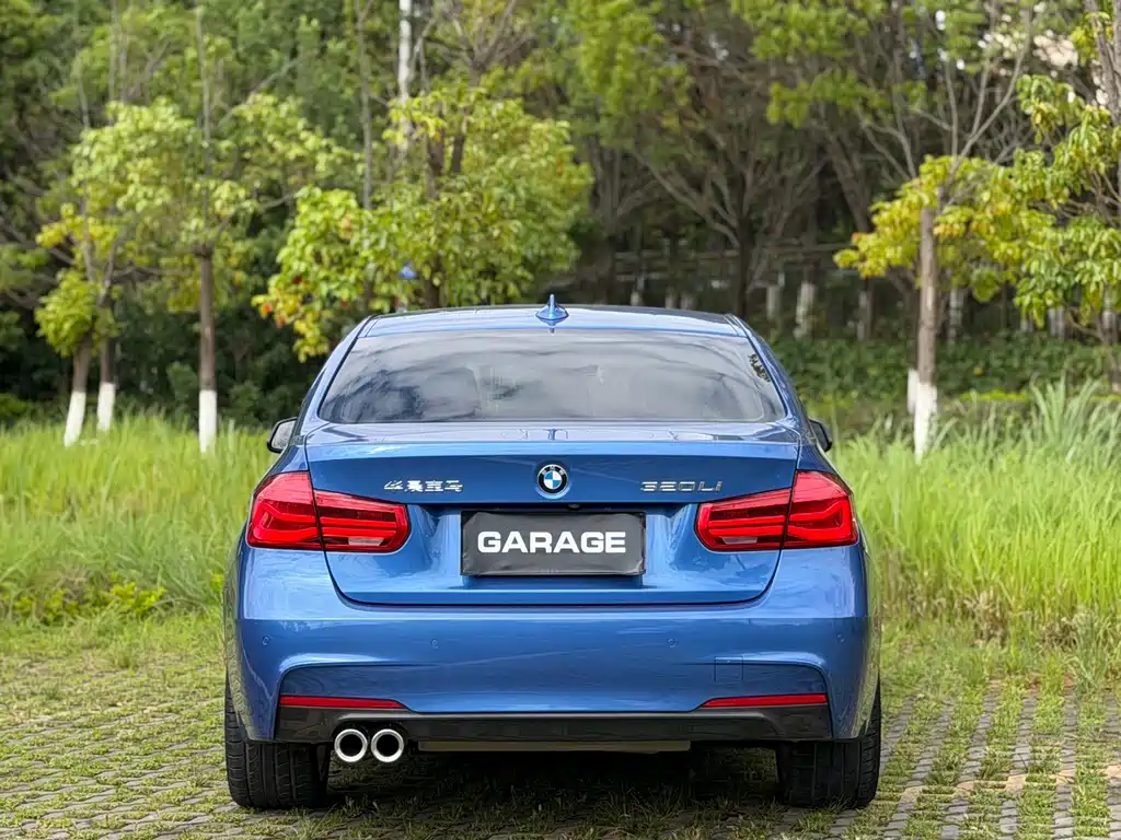 BMW 3 Series 2018 — фото 24