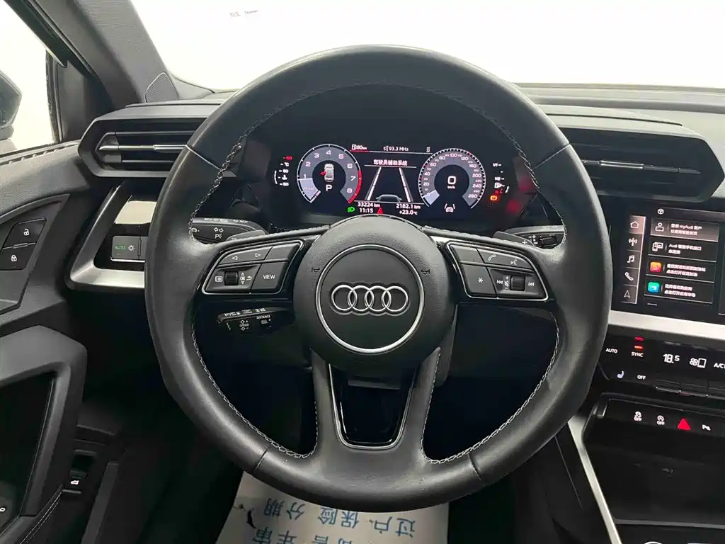 Audi A3 2023 — фото 3