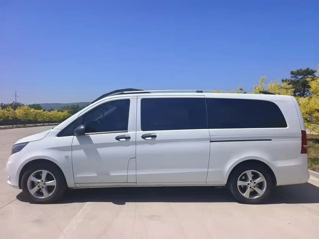 Mercedes-Benz Vito 2017 — фото 2