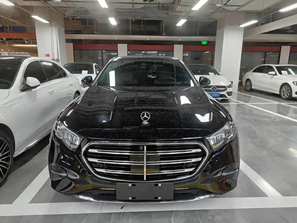 Mercedes-Benz E-Class 2024