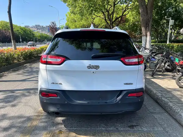 Jeep Cherokee 2014