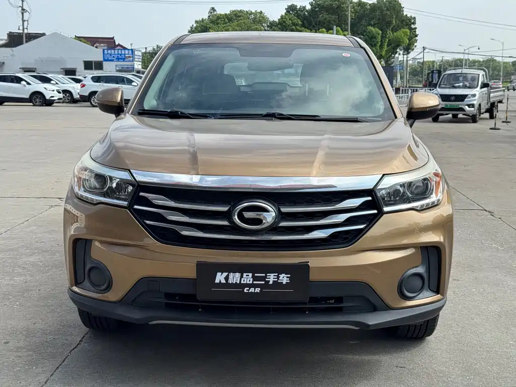 GAC Trumpchi GS4 2017 — фото 2